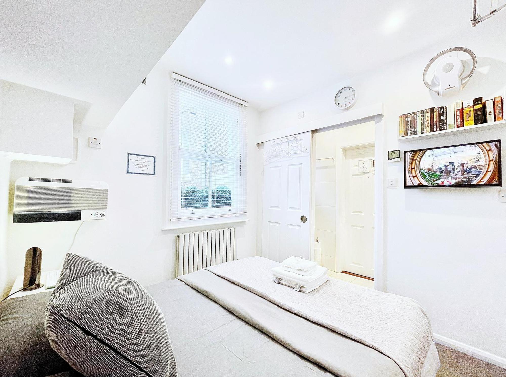 Eden Luxury Apartments London Room photo