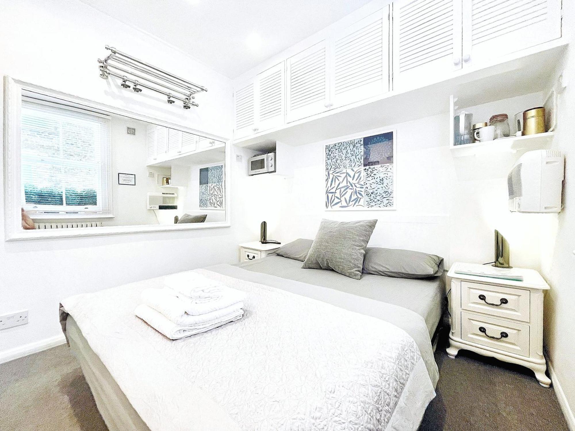 Eden Luxury Apartments London Room photo